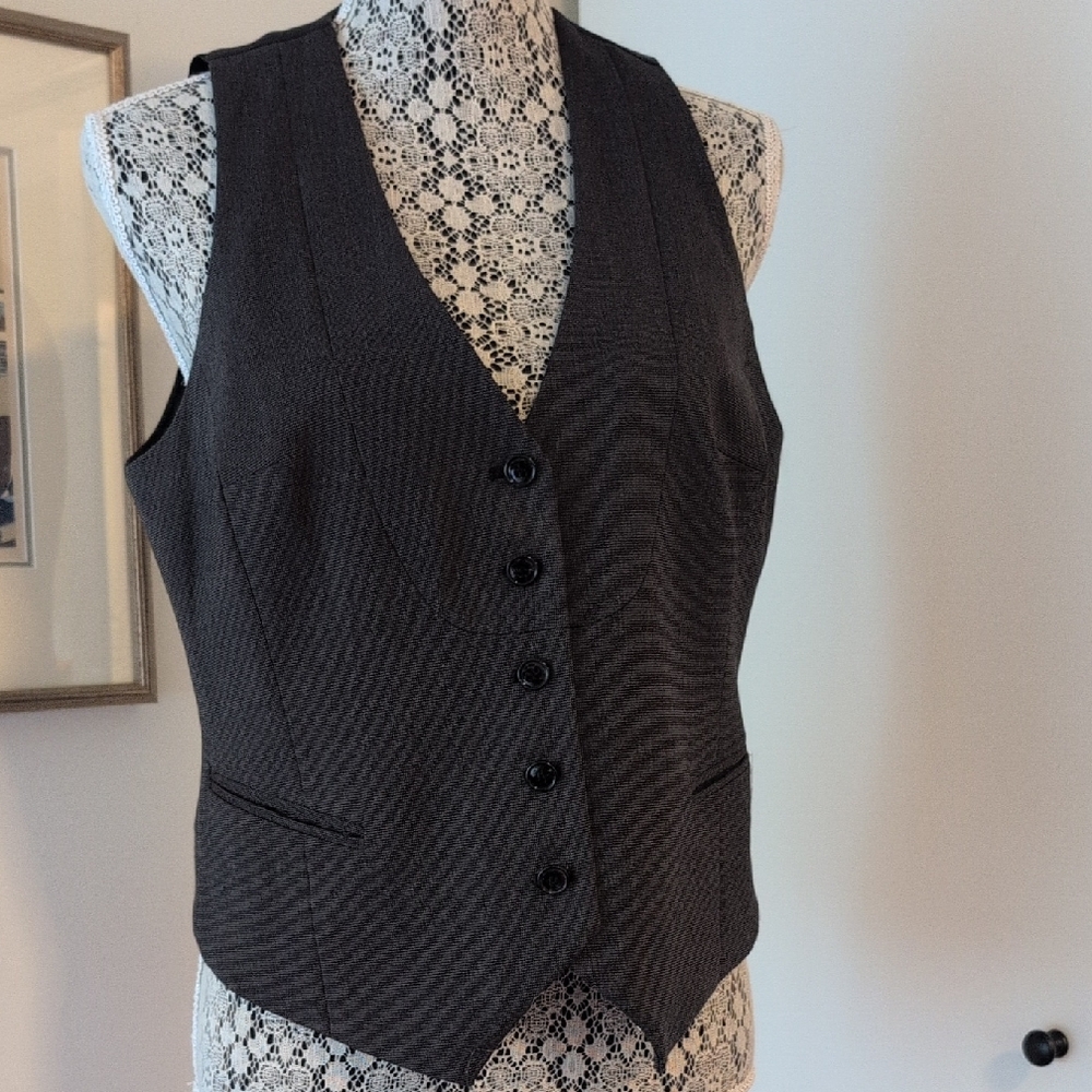 H&M Grey Black Textured Vest